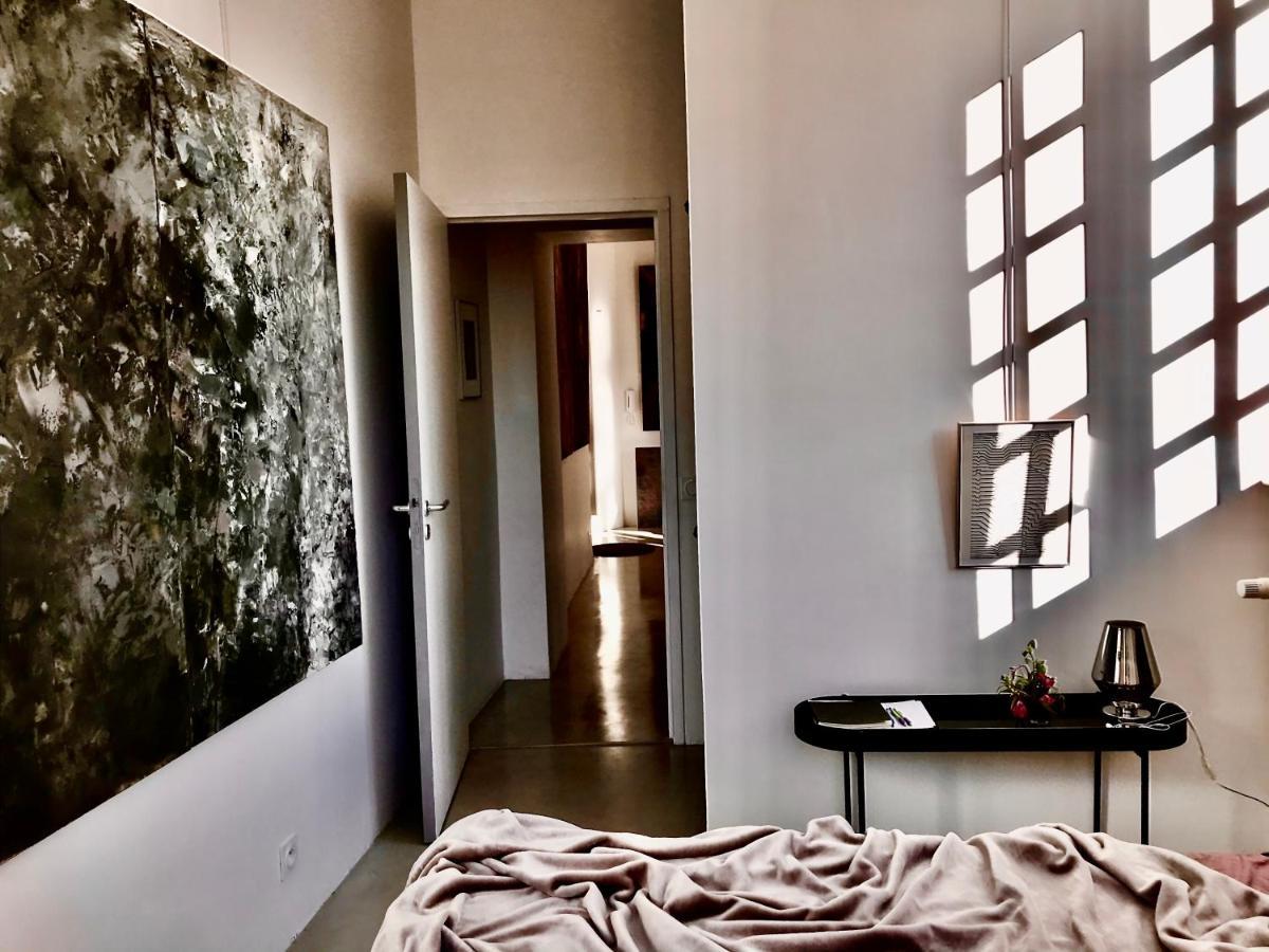 Appartement A La Roquette, Dans L'Hotel De Divonne, Classe. 阿爾勒 外观 照片